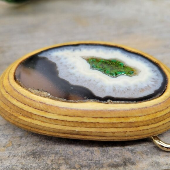 Carved Wood Brass Belt Buckle Inset Sliced Agate Geode Enamel Unisex - Picture 8 of 13